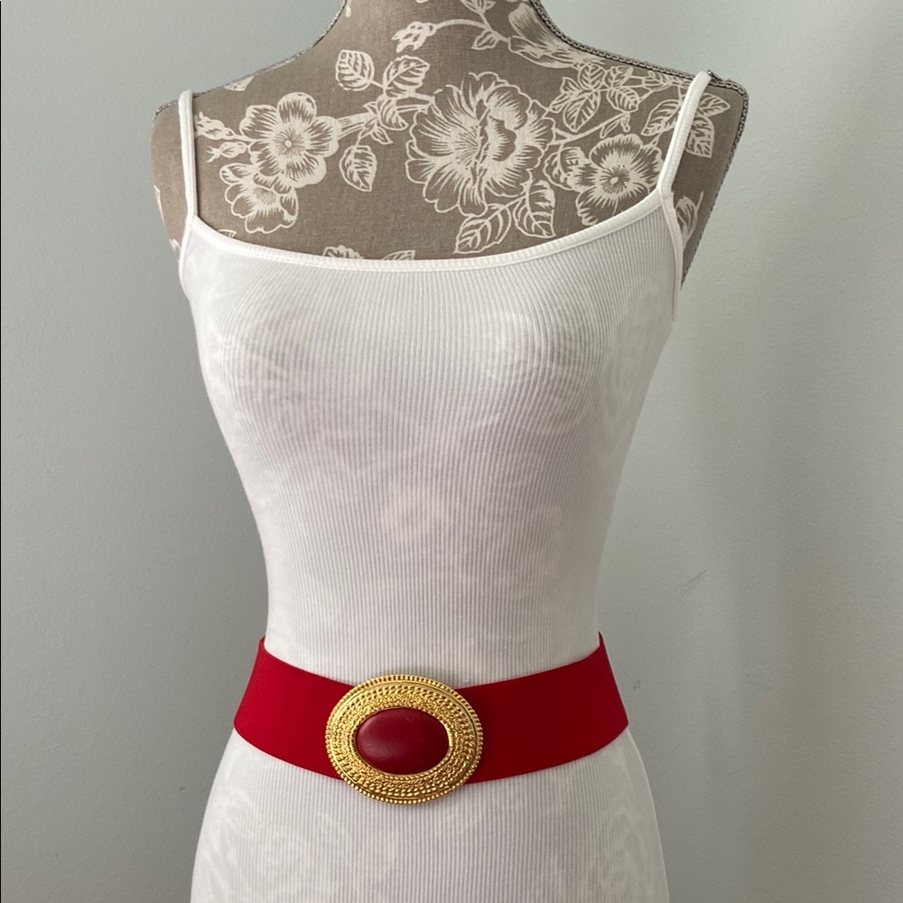 Day Lor Stretch Wide Belt Gold Medallion Buckle Statement Belt Red Vintage OS